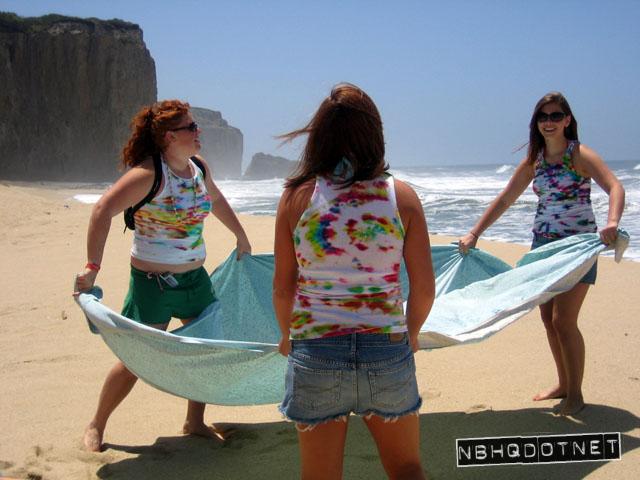 beach_blanketgirls.jpg