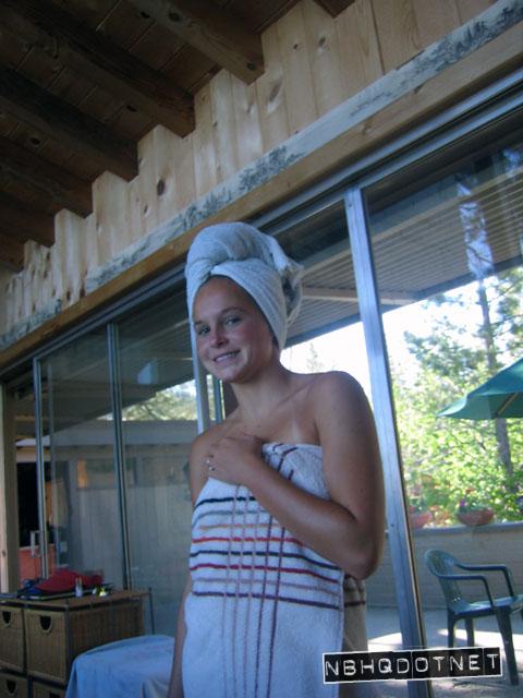 tahoe05_showergirl.jpg